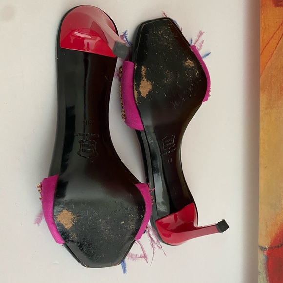 Andrea Fuchsia Feather Embellished Sandal Size 38 Italy - Picture 8 of 8